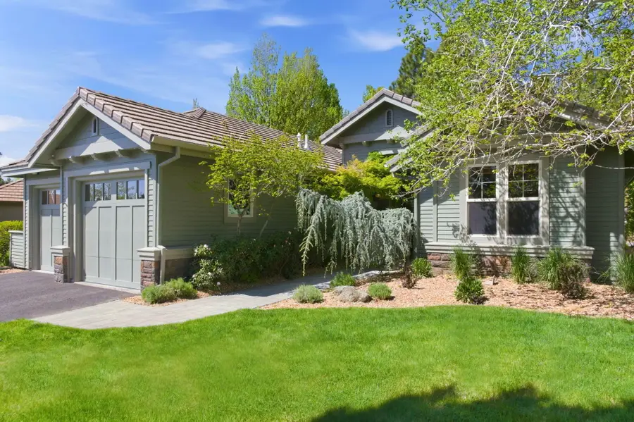 62022 Fall Creek Loop, Bend, OR 97702 - #2