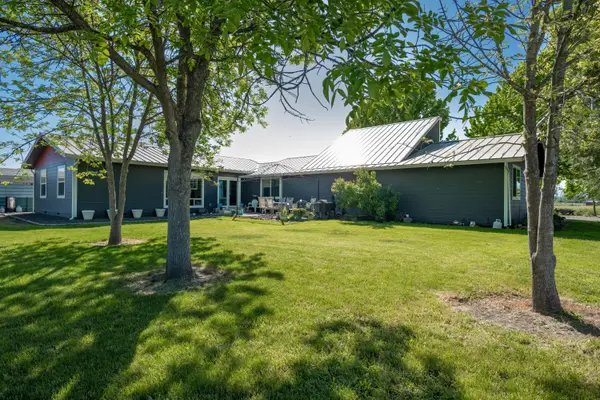 5900 Peace Lane, Central Point, OR 97502