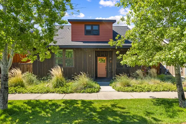 353 E Aspenwood Avenue, Sisters, OR 97759