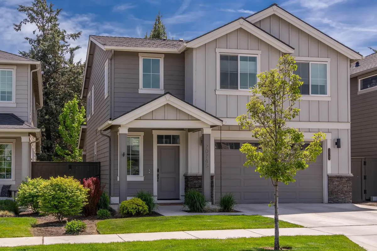 20745 SE Iron Horse Lane, Bend, OR 97702 - #1