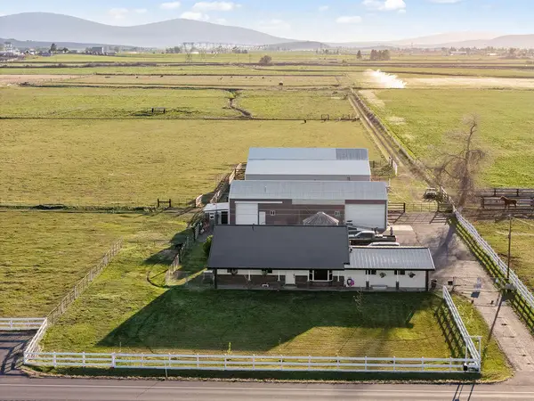 11630 Highway 39, Klamath Falls, OR 97603