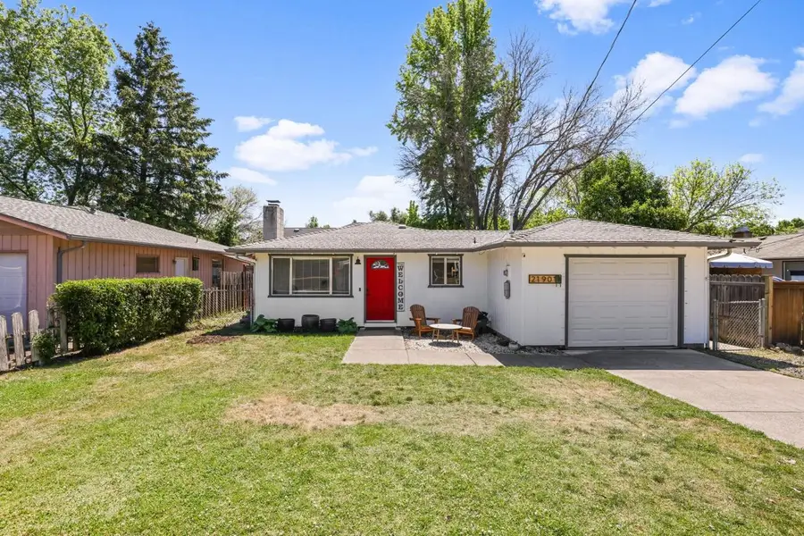 2190 Crestbrook Road, Medford, OR 97504 - #2