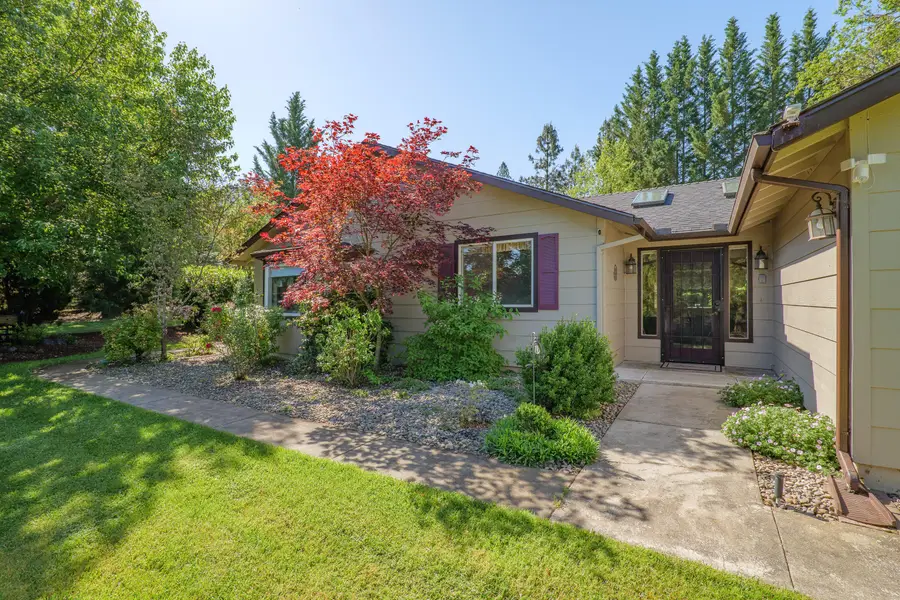 345 Ponderosa Lane, Grants Pass, OR 97527 - #3