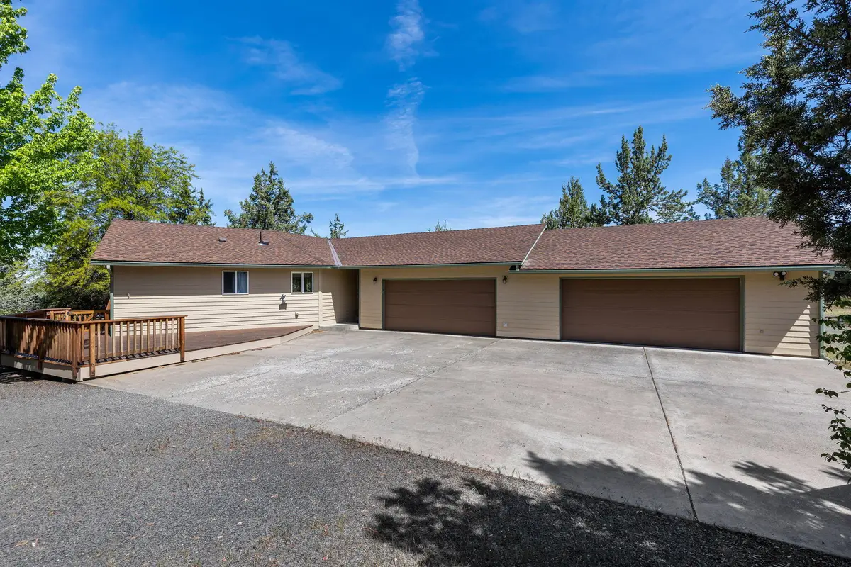 380 SE Hering Road, Madras, OR 97741 - #1