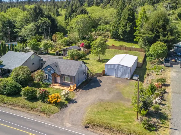 2343 E Alsea Highway, Waldport, OR 97394