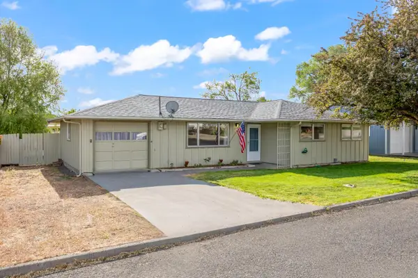 563 SW 2nd Street, Madras, OR 97741