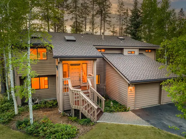 18210 Ollalie Lane, Sunriver, OR 97707