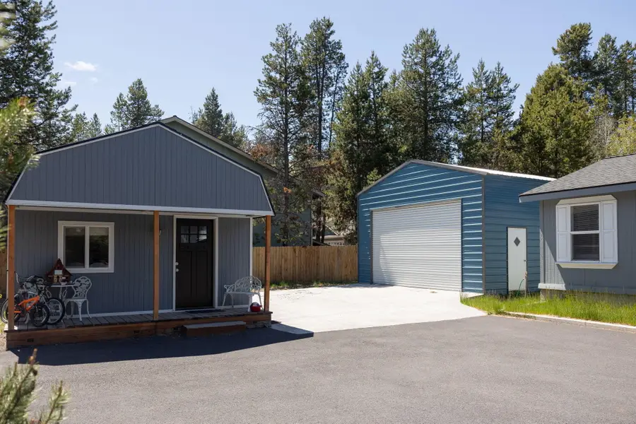 15575 Pinedale Court, La Pine, OR 97739 - #3