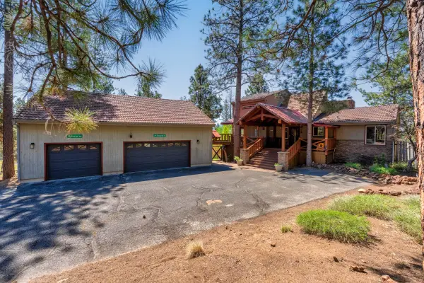 69470 Deer Ridge Road, Sisters, OR 97759