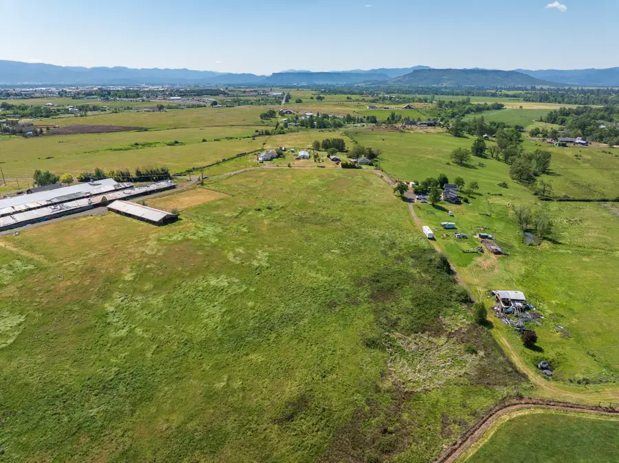 0 E Dutton East Road, Eagle Point, OR 97524 - #3