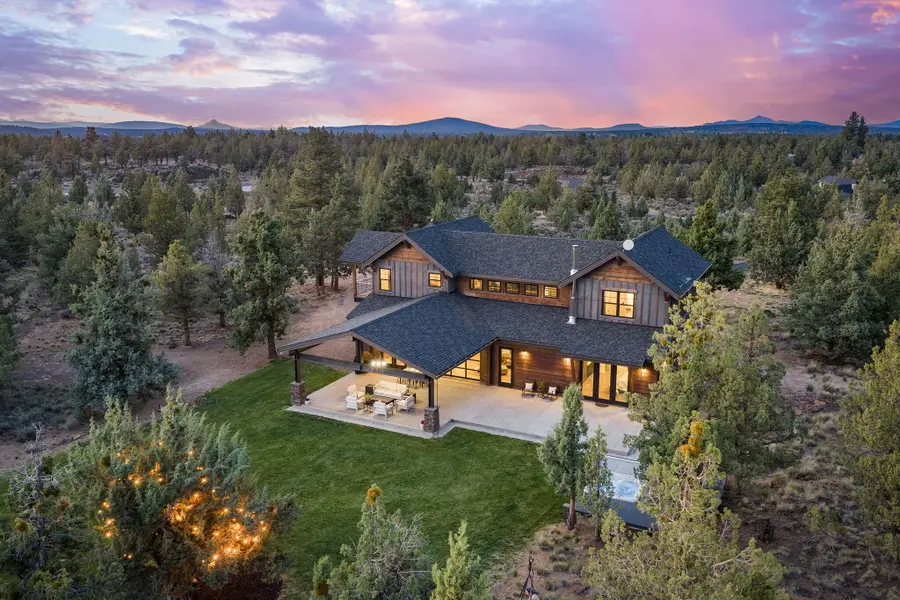 20055 Pacific Heights Road, Bend, OR 97703 - #3