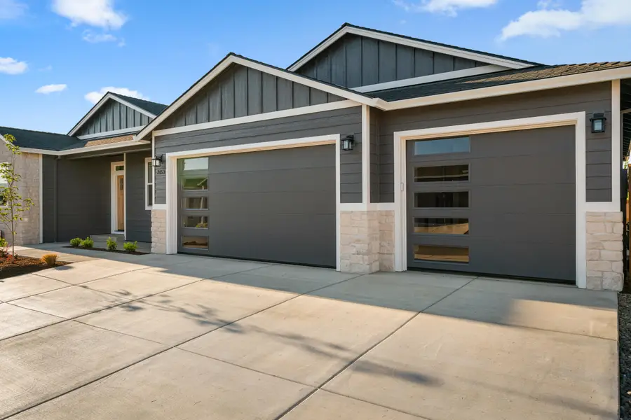 3153 Monaco Court, Medford, OR 97504 - #2