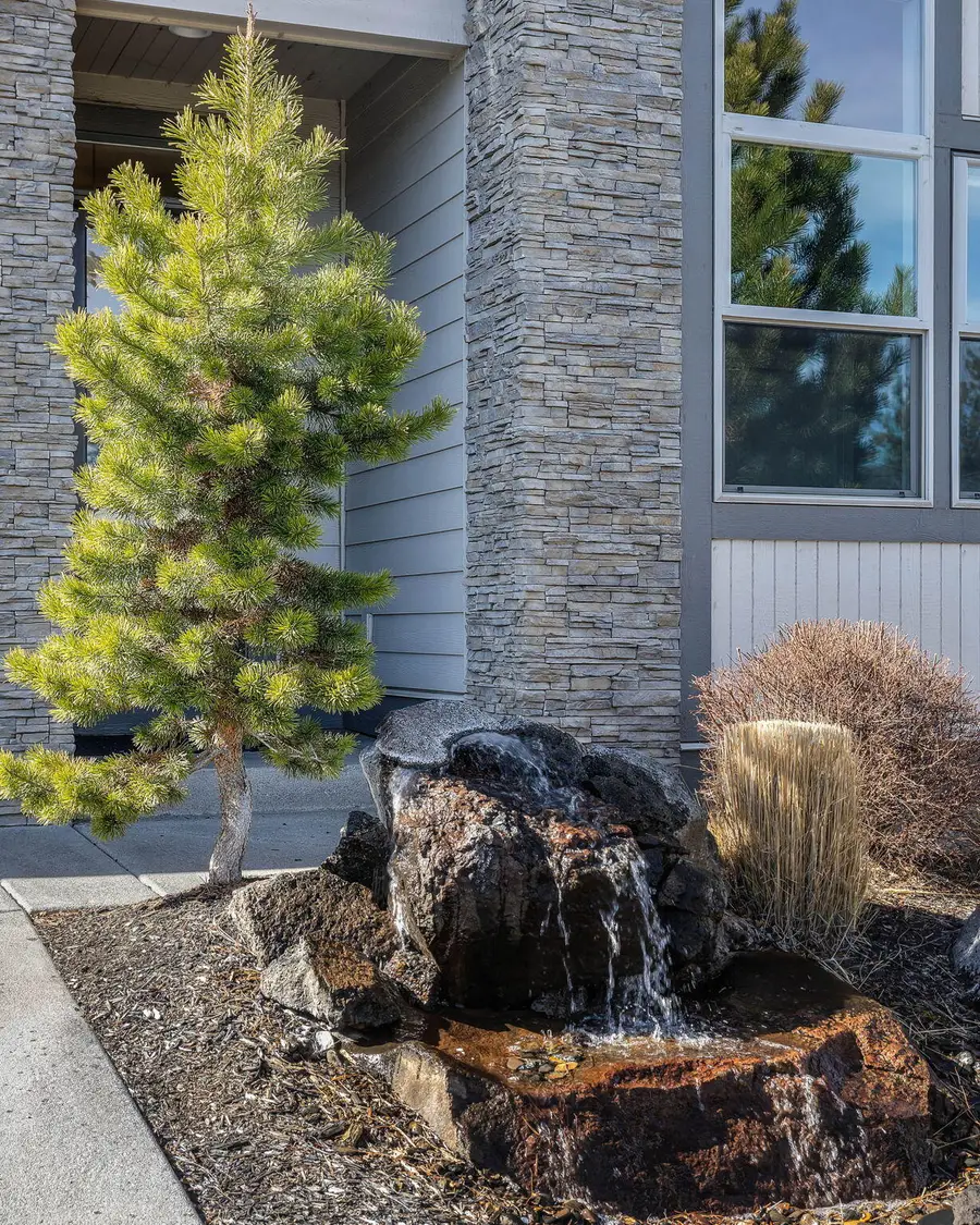 2565 NW Rippling River Court, Bend, OR 97703 - #3