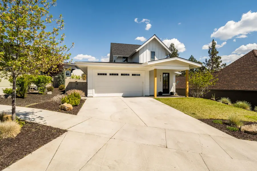 61022 SE Light Peak Drive, Bend, OR 97702 - #2