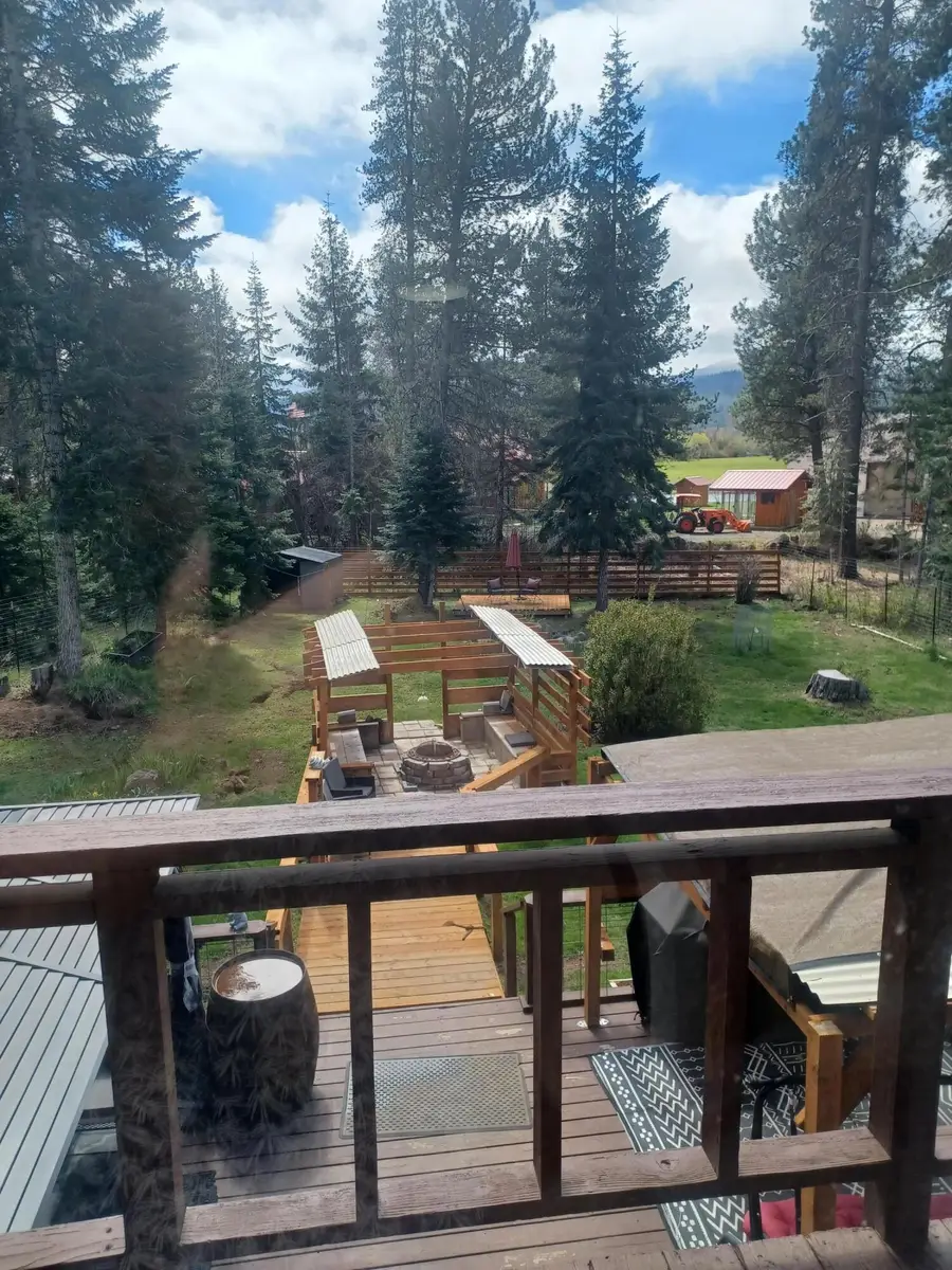 27233 Rocky Point Road, Klamath Falls, OR 97601 - #2