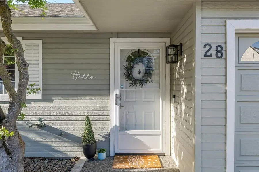 1224 N Modoc Avenue #28, Medford, OR 97504 - #2