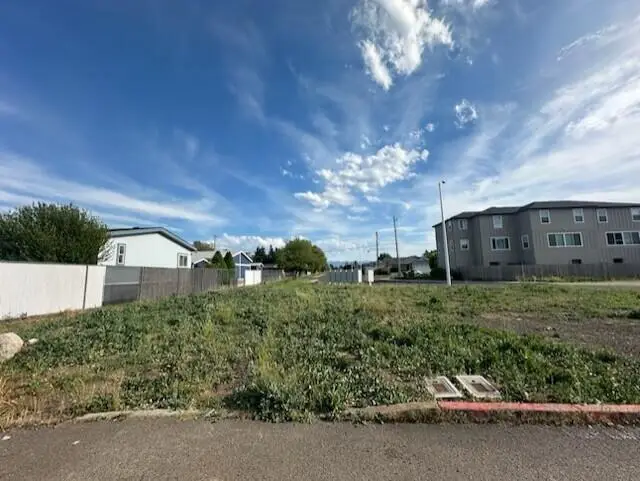 7844 Houston Loop, White City, OR 97503 - #1