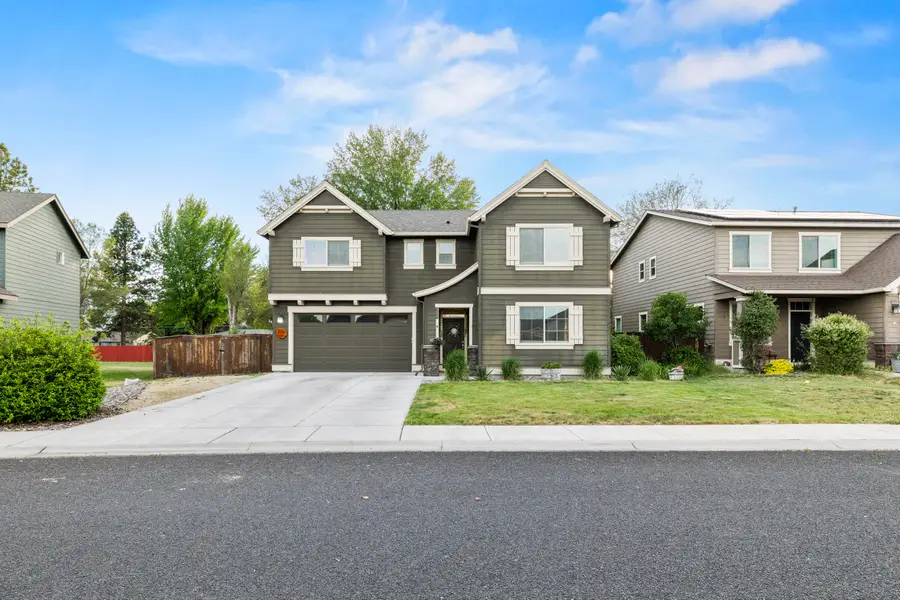3718 Birddog Drive, Klamath Falls, OR 97603 - #2
