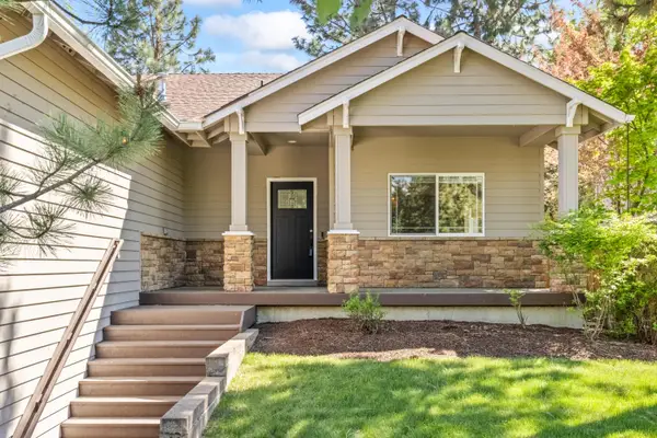19951 Cliffrose Drive, Bend, OR 97702