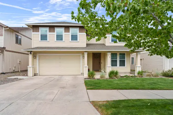 21172 Clairaway Avenue, Bend, OR 97702