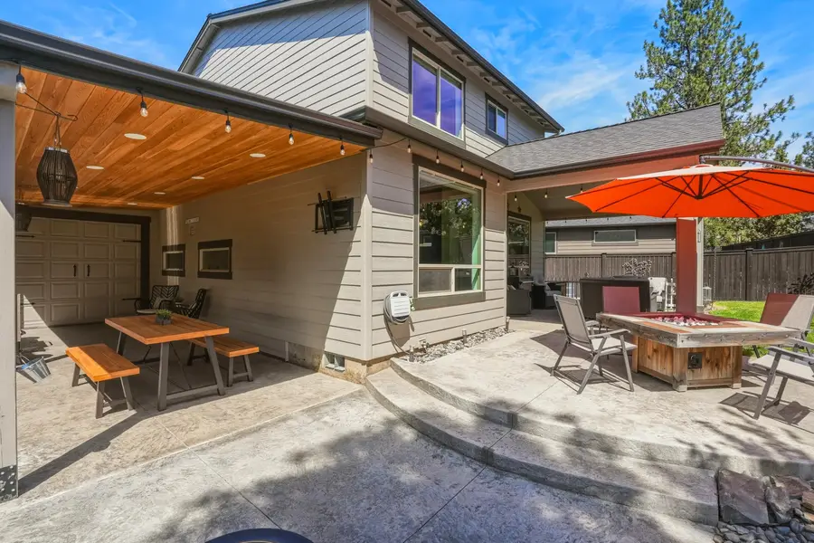 60219 Rolled Rock Way, Bend, OR 97702 - #2