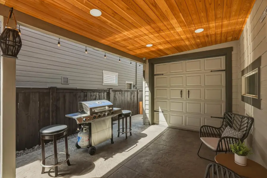 60219 Rolled Rock Way, Bend, OR 97702 - #3