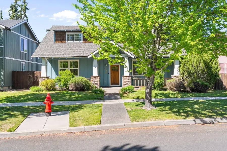 20398 Aberdeen Drive, Bend, OR 97702 - #2