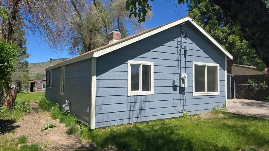 4305 Frieda Avenue, Klamath Falls, OR 97603 - #3