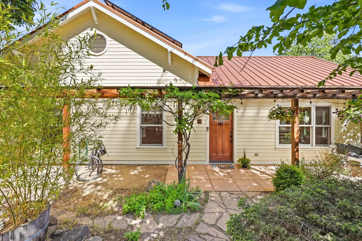 610 Beach Street, Ashland, OR 97520 - #1