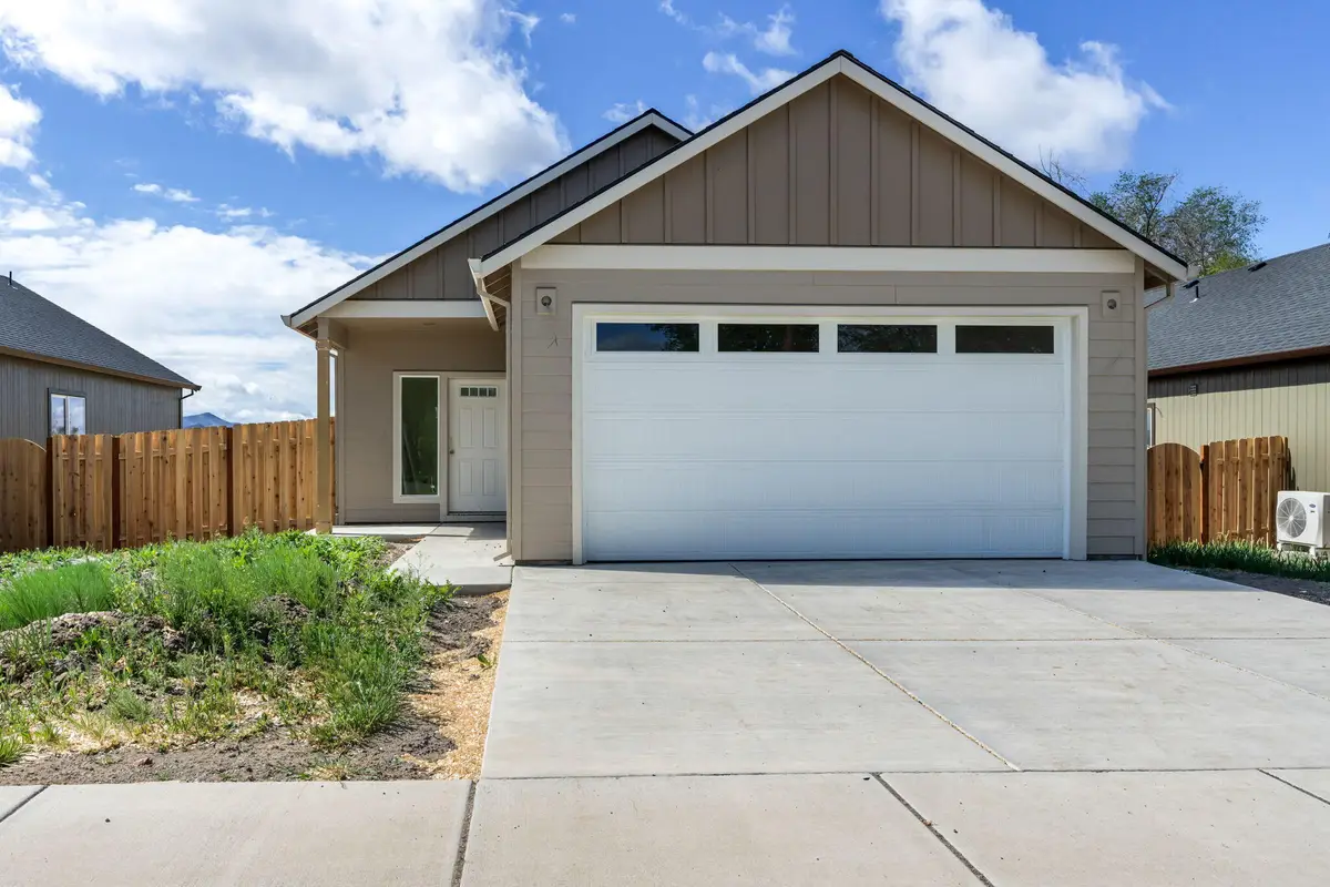 502 SW 6th Street #Lot 9, Metolius, OR 97741 - #1