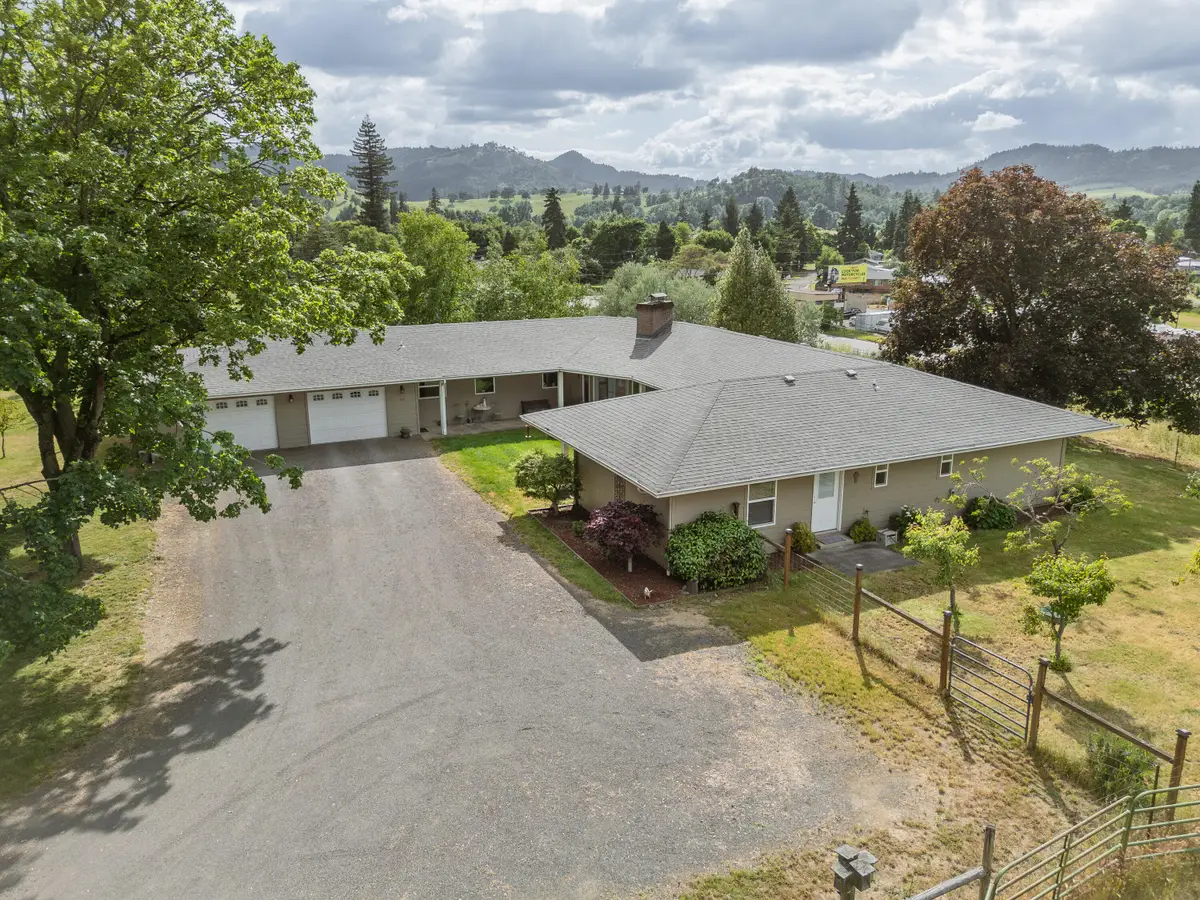 9114 Old Highway 99 S, Dillard, OR 97432 - #1