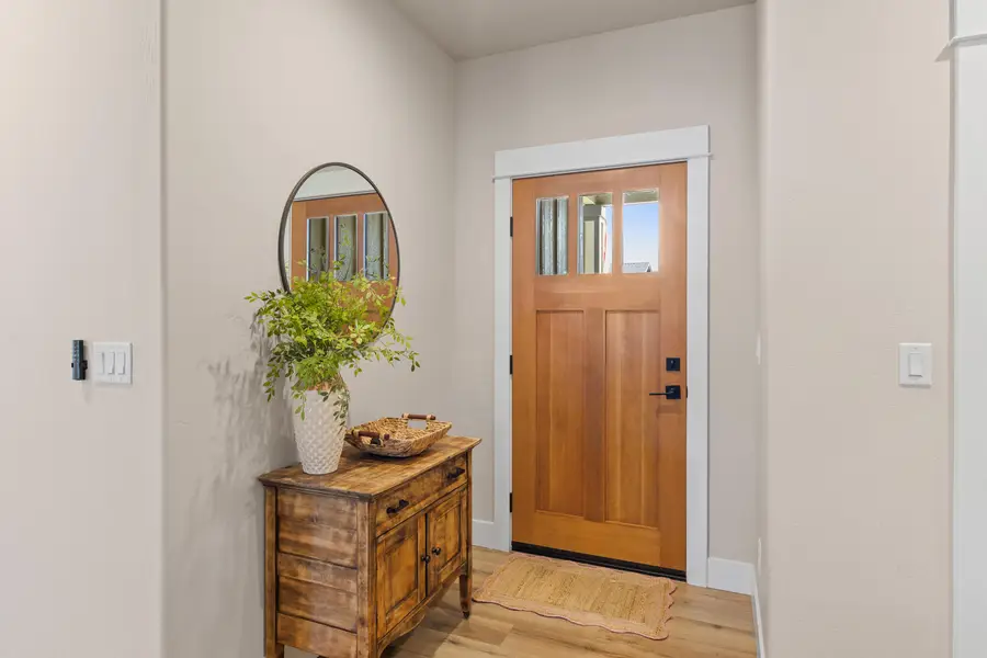1004 Arana Drive, Phoenix, OR 97535 - #3