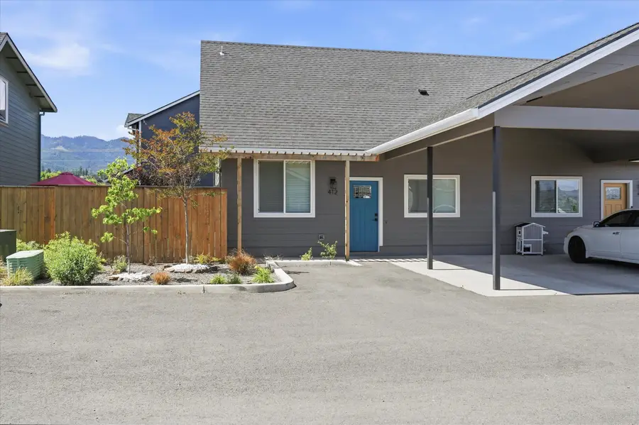 412 Azalea Court, Talent, OR 97540 - #2