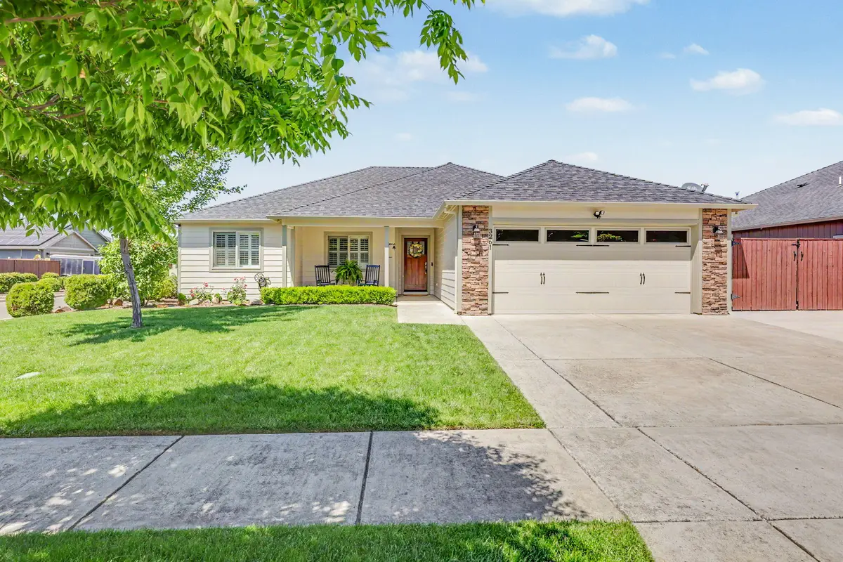 3261 Dearborn Lane, Medford, OR 97504 - #1
