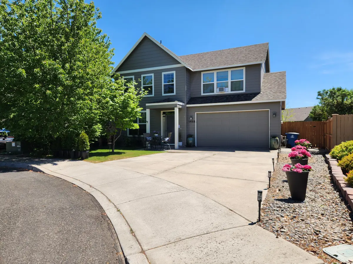 1432 NW Spruce Court, Redmond, OR 97756 - #1