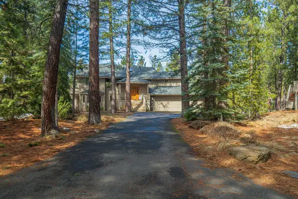 17948 Shadow Lane #7, Sunriver, OR 97707