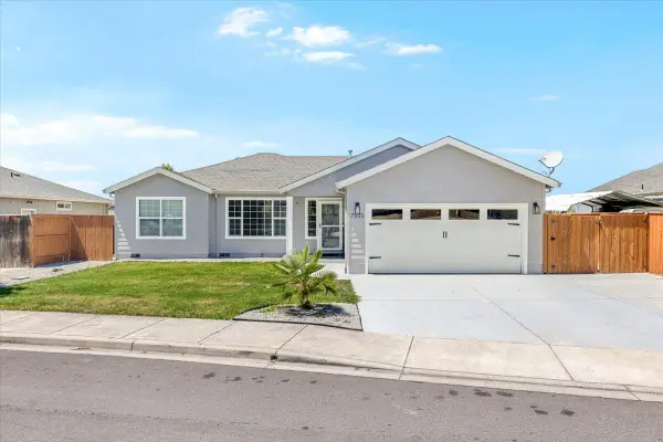 7925 Timberline, White City, OR 97503