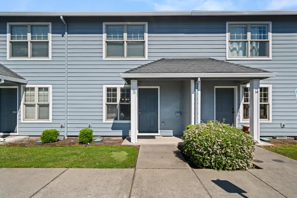 450 Midway Road #33, Medford, OR 97501