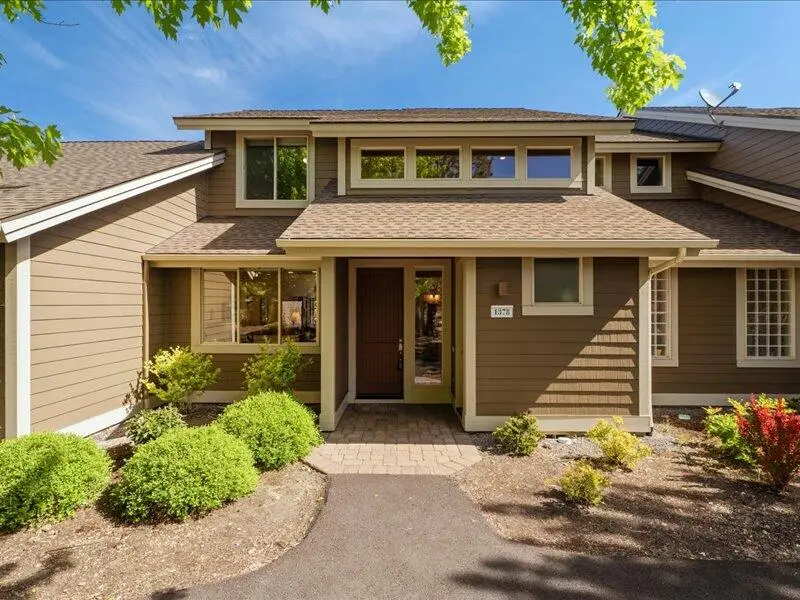 1378 Highland View Loop, Redmond, OR 97756 - #3