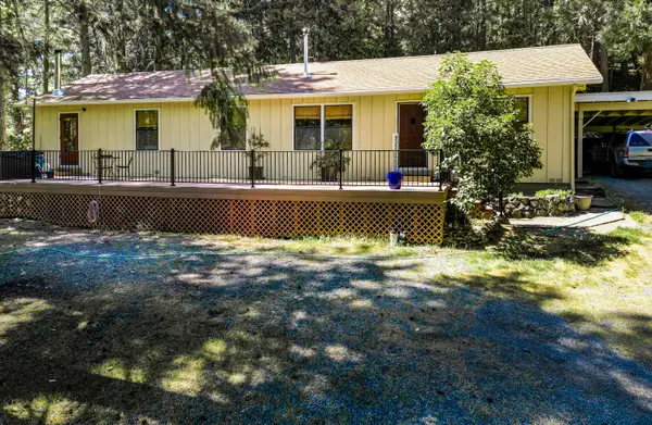 3866 Placer Road, Wolf Creek, OR 97497