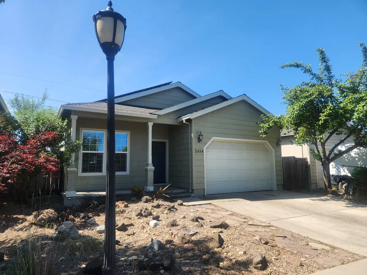 2494 Agate Meadows Drive, White City, OR 97503 - #1