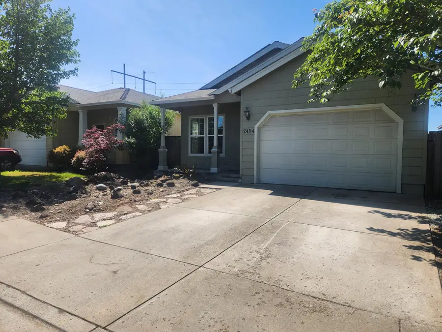 2494 Agate Meadows Drive, White City, OR 97503 - #2