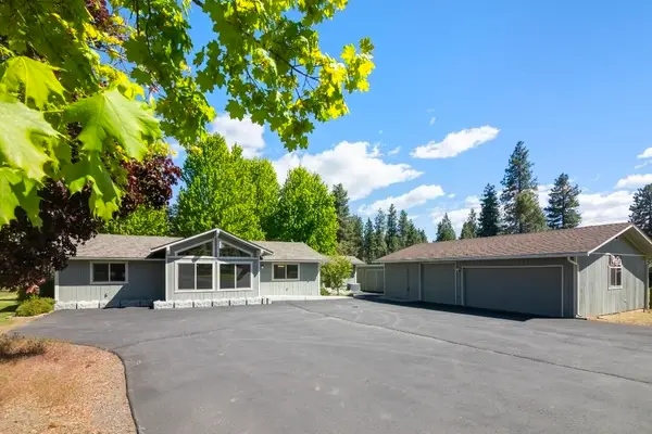 9871 Old Wagon Road, Klamath Falls, OR 97601