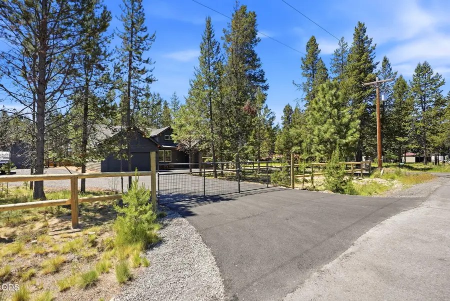 55827 Wood Duck Drive, Bend, OR 97707 - #2