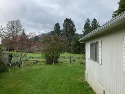 315 W Evans Creek Road #UNIT 13, Rogue River, OR 97537 - #3