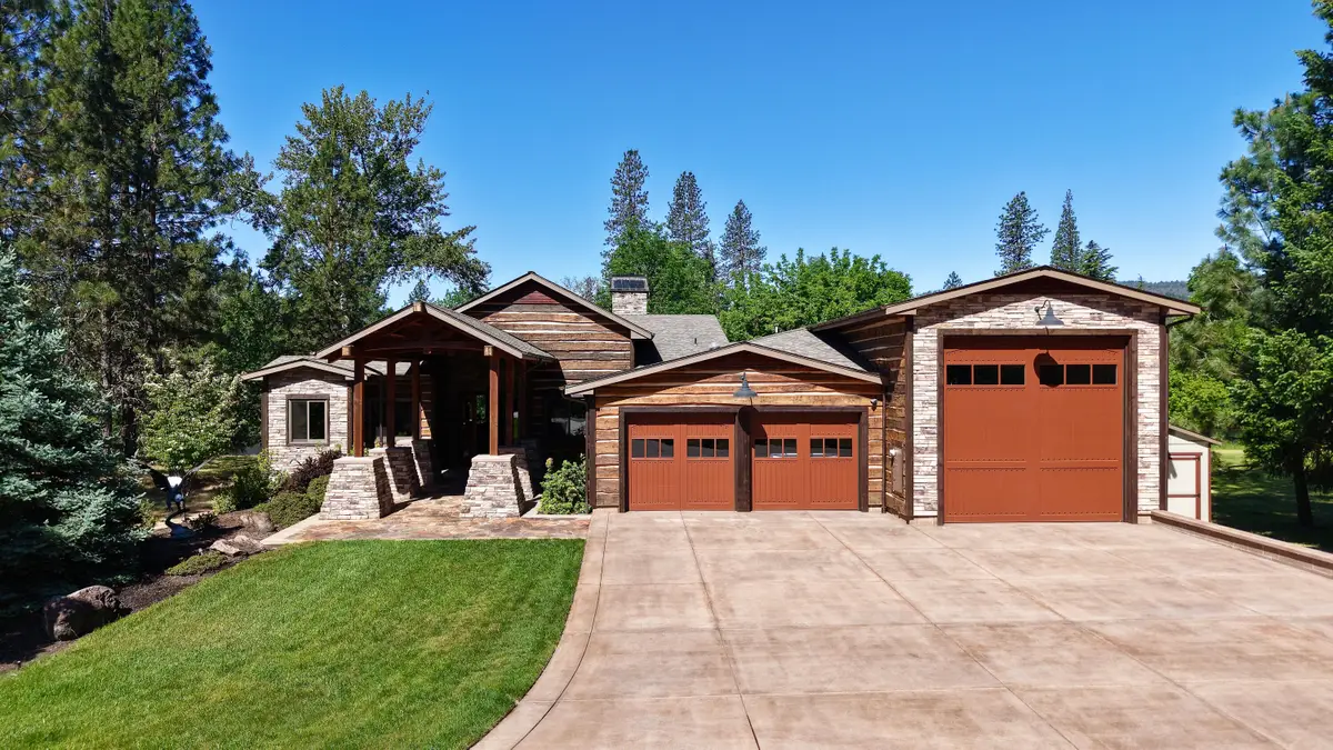 1030 Anglers Place, Shady Cove, OR 97539 - #1
