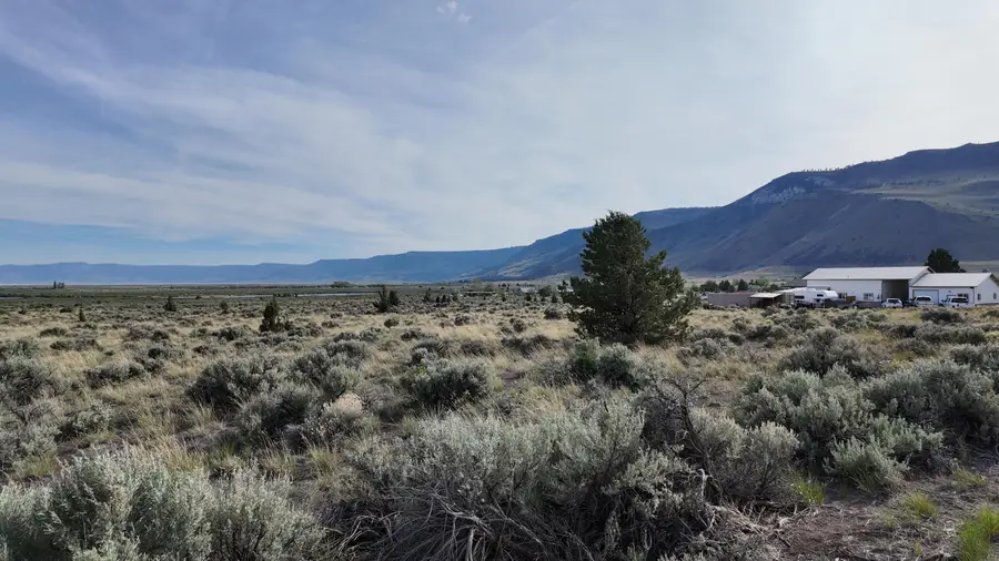 Carlon Lane #401, Summer Lake, OR 97640 - #2