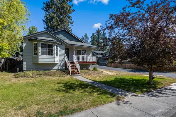 1608 NW Elgin Avenue, Bend, OR 97703