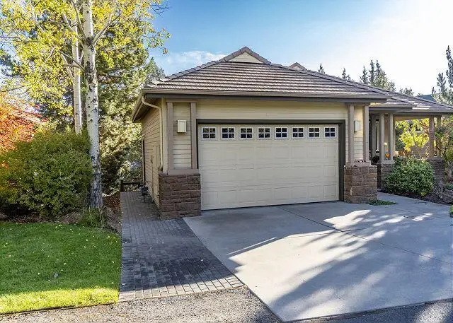 3106 NW Golf View Drive, Bend, OR 97703 - #2
