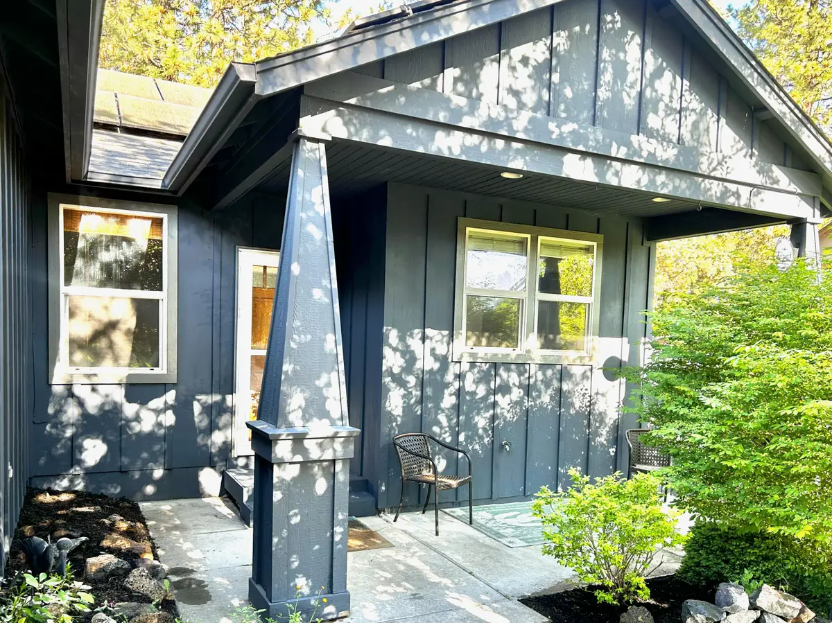 61039 Honkers Lane, Bend, OR 97702 - #1